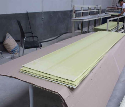南召竹木纤维板批发 新磊护墙板厂家 南召竹木纤维板
